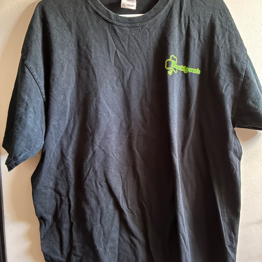 Gildan Black Tee with Houligans logo size XL